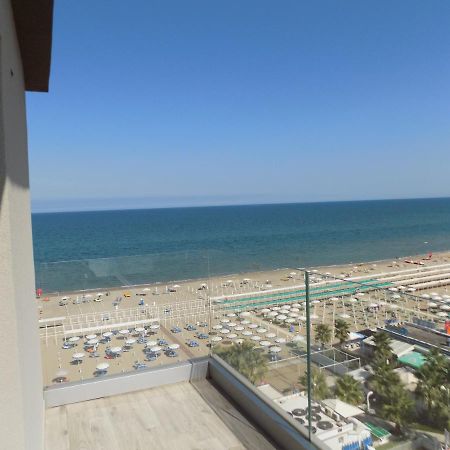 Hotel Diplomatic Riccione Exterior foto